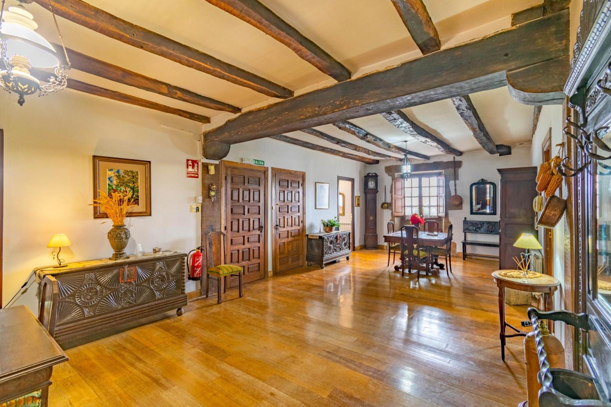 Casa Rural Arotzenia, Hogar Rustico En Pleno Valle De La Ulzama Lizaso Екстер'єр фото