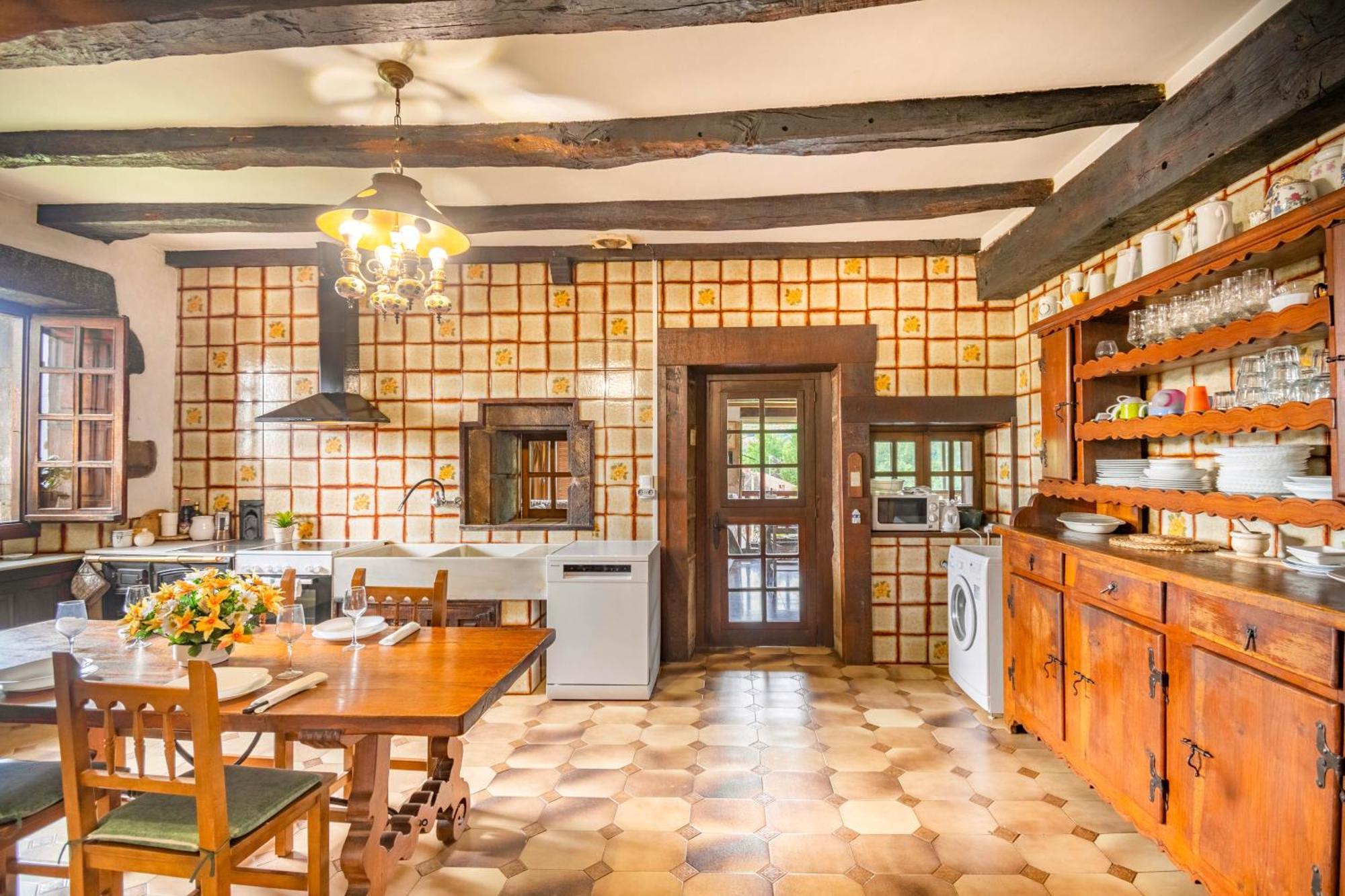 Casa Rural Arotzenia, Hogar Rustico En Pleno Valle De La Ulzama Lizaso Екстер'єр фото